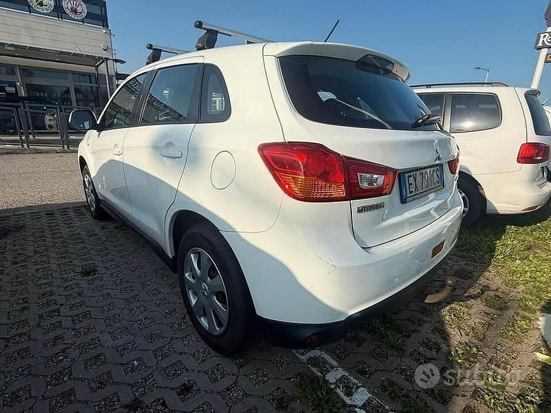 Usado Mitsubishi ASX Intense 117 CV (86 kW) 2014 Blanco SUV