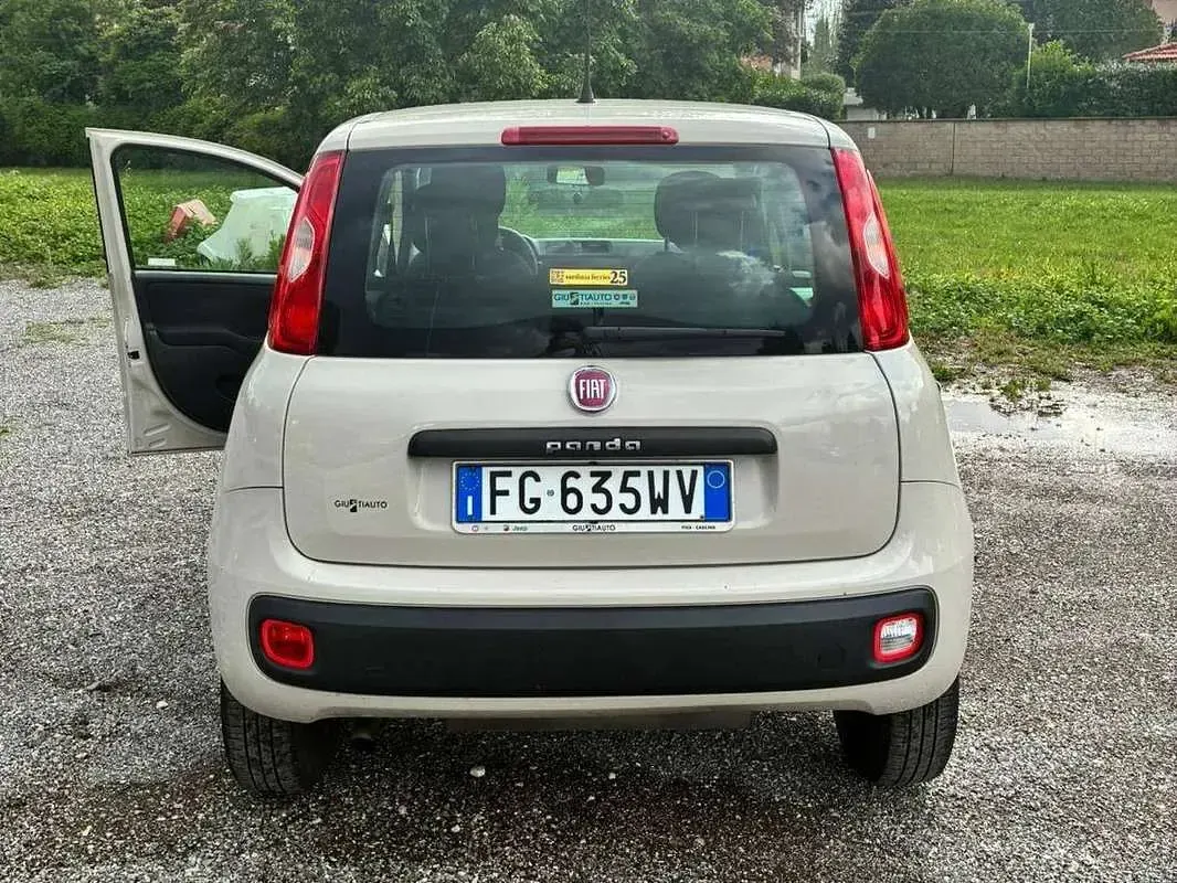 Usata Fiat Panda Easy 80 CV (58 kW) 2017 Beige Utilitaria