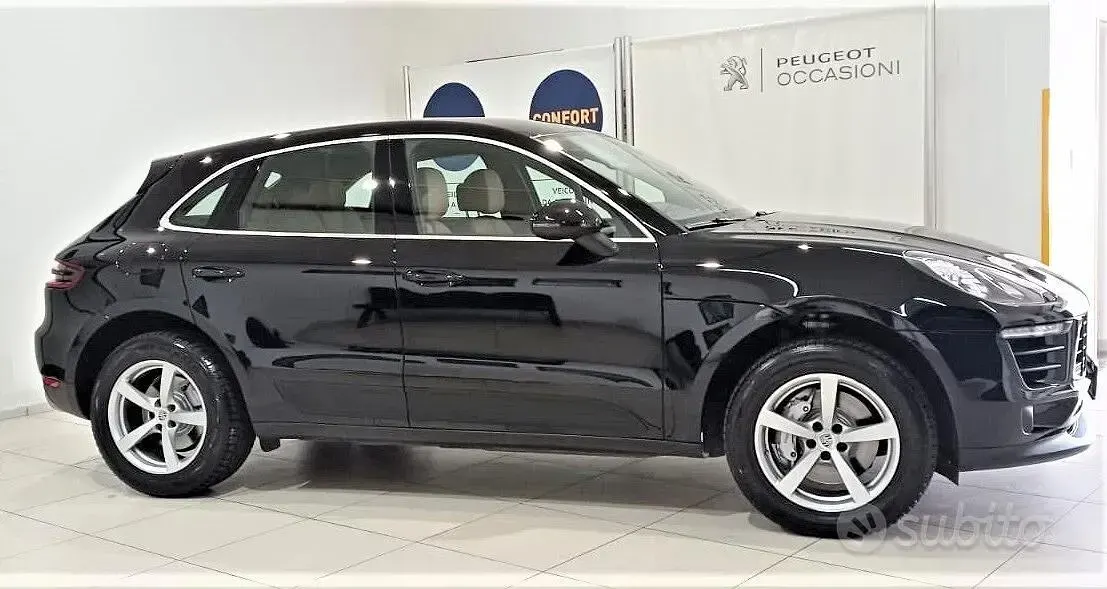Usata Porsche Macan 250 CV (183 kW) 2018 Nero SUV