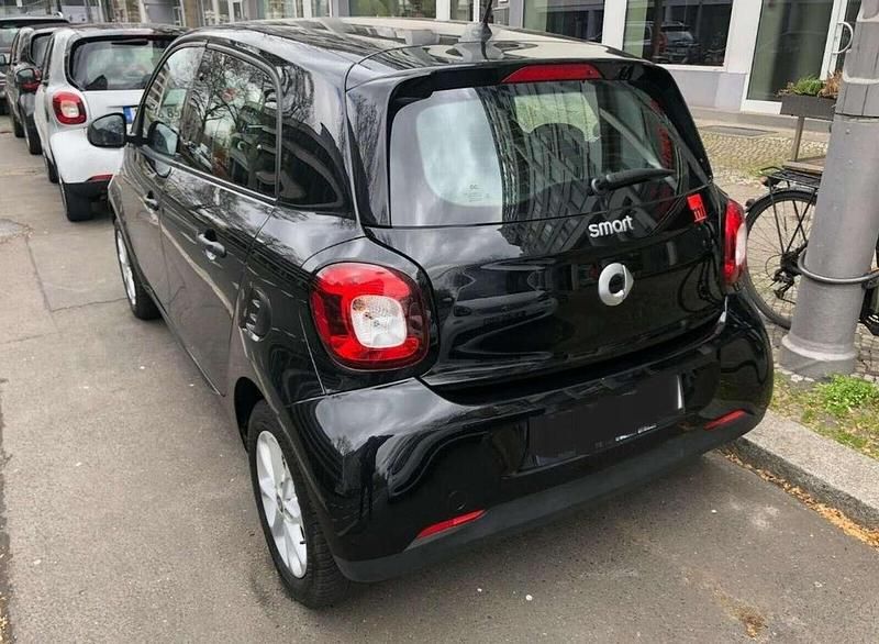 Usata Smart ForFour Passion 71 CV (52 kW) 2019 Nero Utilitaria