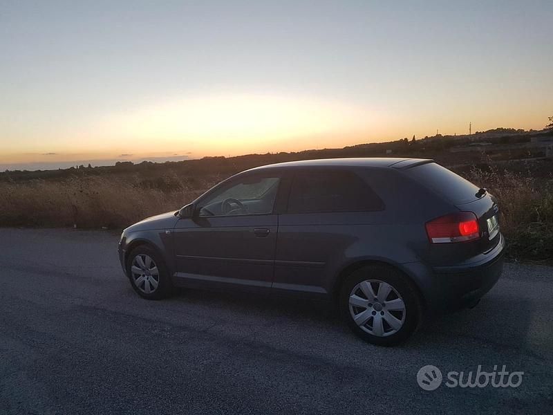 Usata Audi A3 105 CV (77 kW) 2004 Grigio Coupé