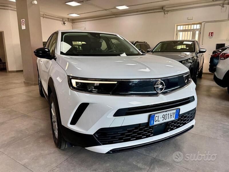 Nero Usata 2022 Opel Mokka Edition SUV | 15.490 € (Buon prezzo) - Immagine 1/4