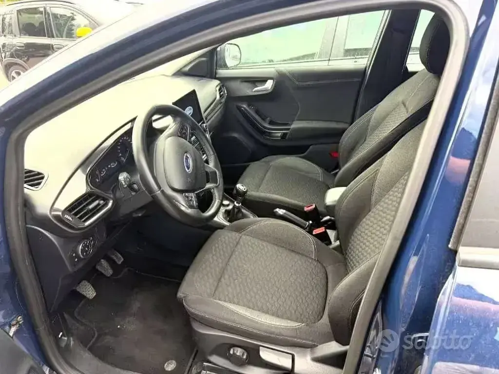 Usata Ford Puma Titanium 125 CV (91 kW) 2022 Blu/azzurro SUV
