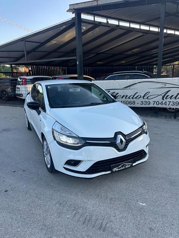 Usata Renault Clio IV Life 89 CV (65 kW) 2019 Bianco Berlina