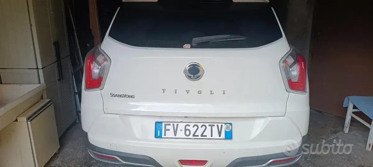 Usata SsangYong Tivoli 115 CV (84 kW) 2019 Bianco SUV