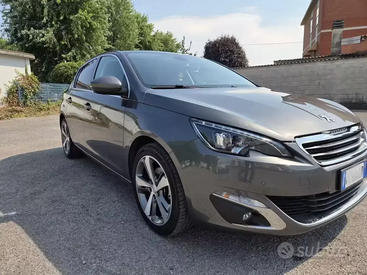 Usata Peugeot 308 Allure 120 CV (88 kW) 2017 Grigio Berlina