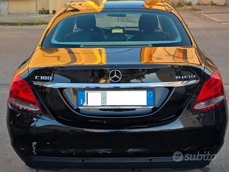 Usata Mercedes C180 116 CV (85 kW) 2015 Berlina