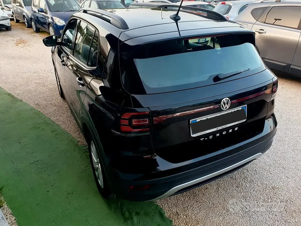 Usata VW T-Cross Advance 116 CV (85 kW) 2020 Nero SUV