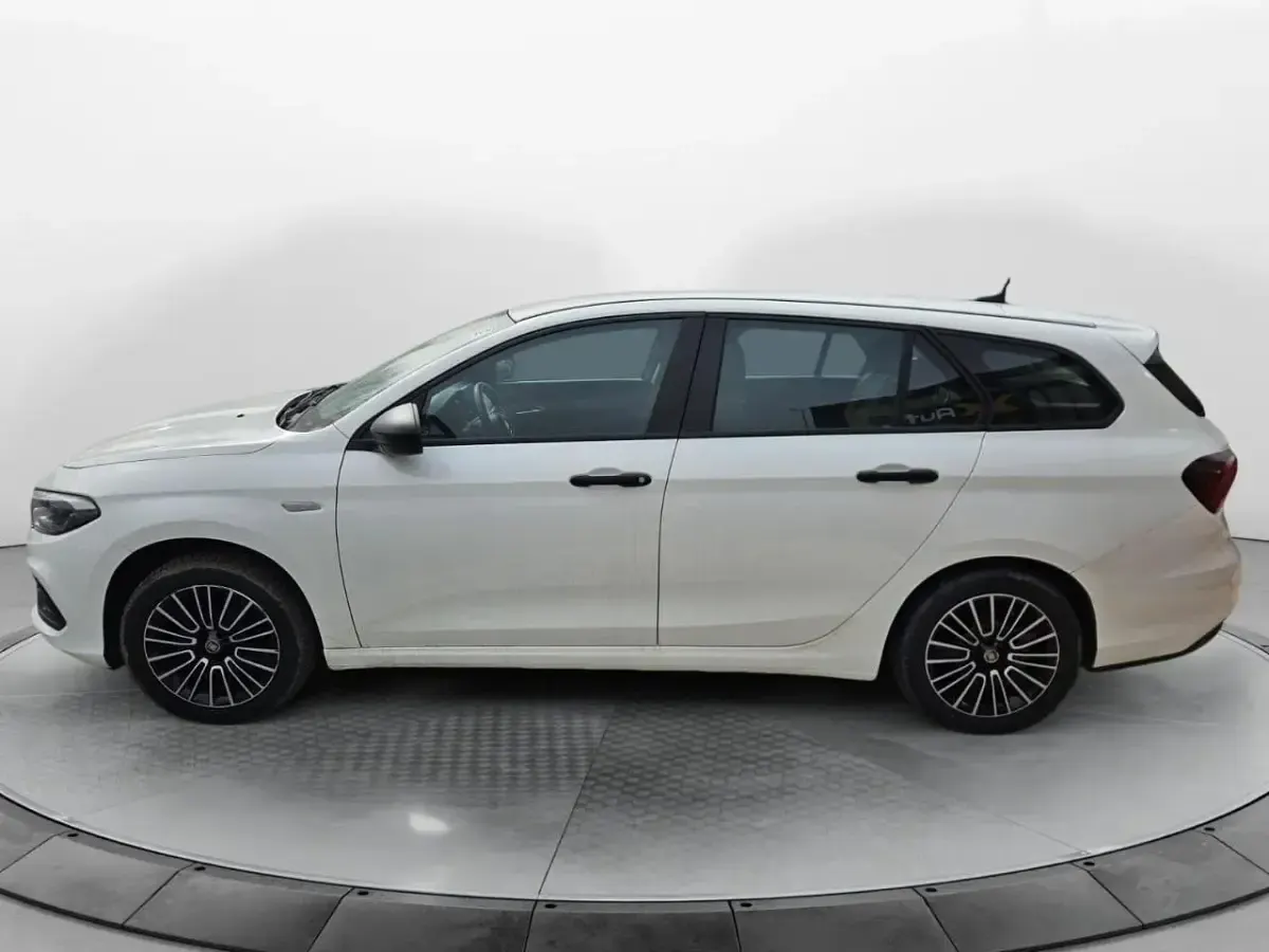 Usata Fiat Tipo 100 CV (73 kW) 2023 Bianco Station wagon