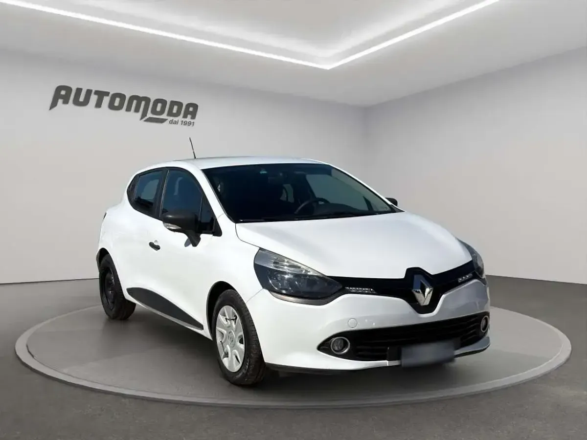 Usata Renault Clio IV 75 CV (55 kW) 2015 Bianco Furgone