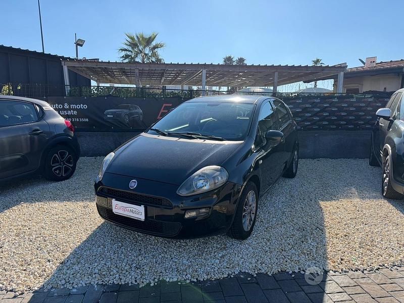 Usata Fiat Punto Sport 95 CV (69 kW) 2012 Nero Berlina
