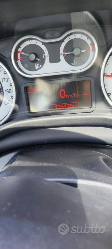 Usata Fiat 500L 85 CV (62 kW) 2014 Rosso Monovolume