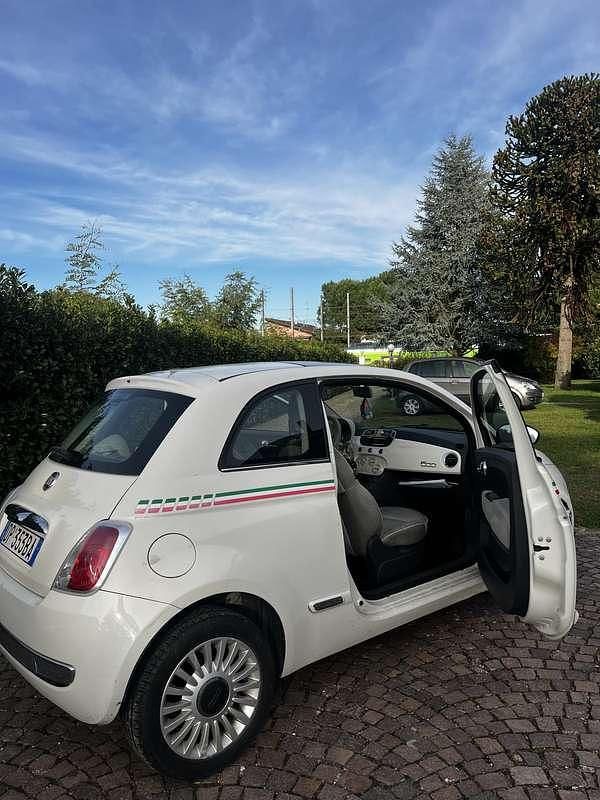 Usata Fiat 500 Pop 69 CV (50 kW) 2008 Bianco Utilitaria