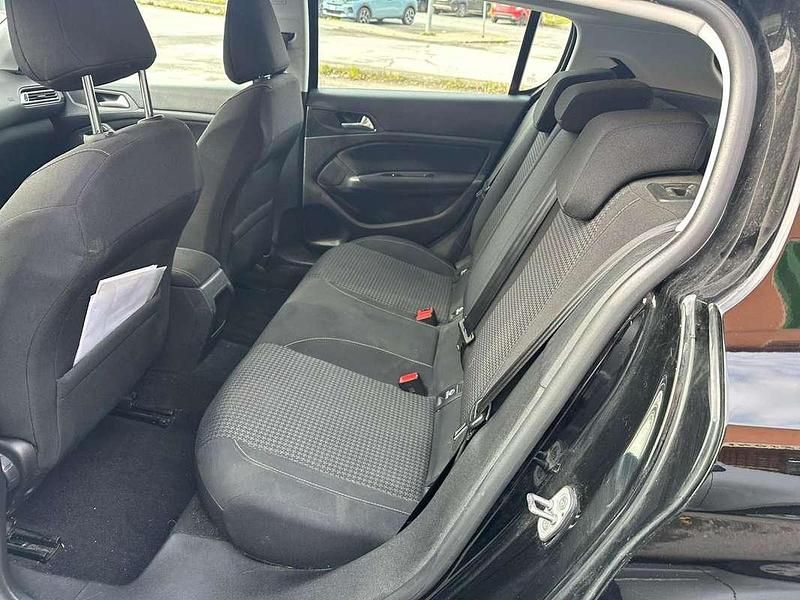 Usata Peugeot 308 Active 131 CV (96 kW) 2021 Berlina