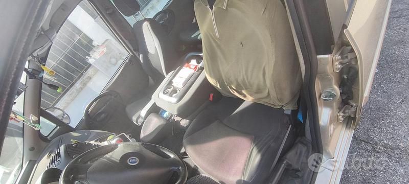 Usata Fiat Multipla 120 CV (88 kW) 2008 Monovolume