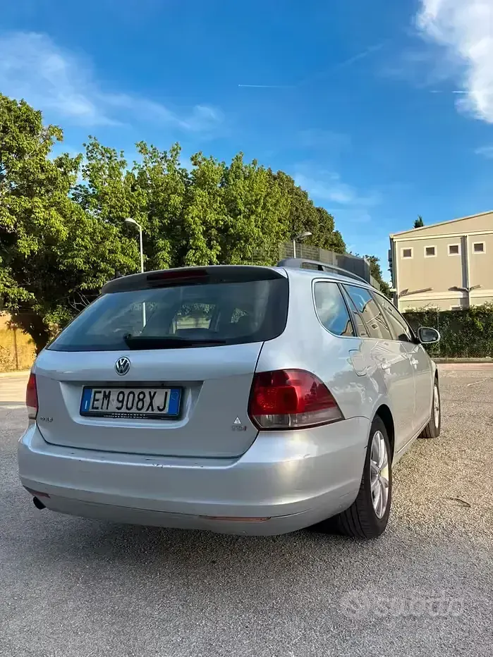 Usata VW Golf VII 105 CV (77 kW) 2012 Grigio Station wagon