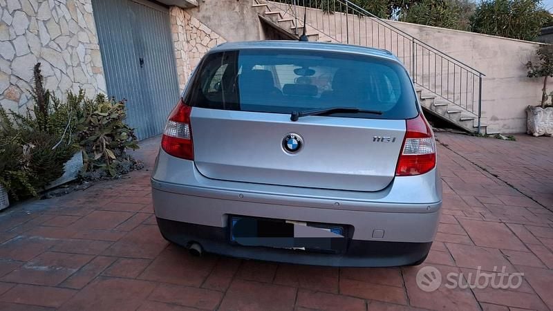 Usata BMW 116 116 CV (85 kW) 2007 Argento Utilitaria