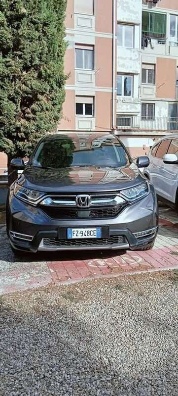Usata Honda CR-V Elegance 184 CV (135 kW) 2019 Grigio scuro SUV