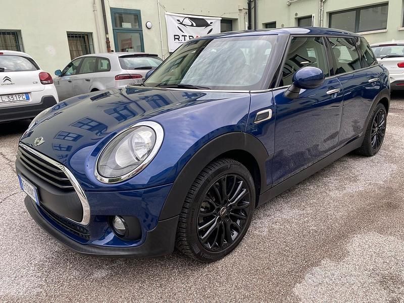Usata Mini One D Clubman Hype 116 CV (85 kW) 2016 Blu Station wagon