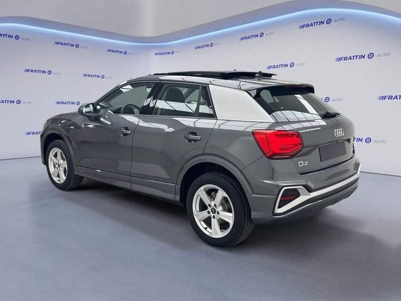 Usata Audi Q2 S-Line 150 CV (110 kW) 2024 Grigio scuro SUV