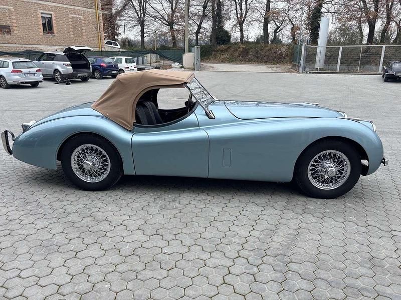 Usata Jaguar XK 160 CV (117 kW) 1951 Blu/azzurro Cabrio