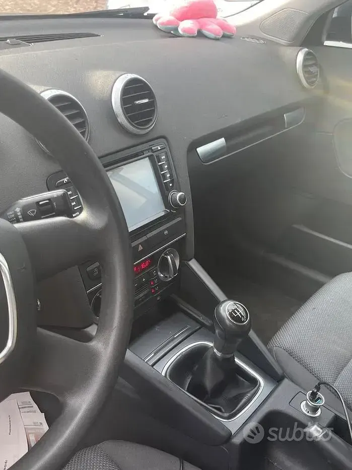 Usata Audi A3 105 CV (77 kW) 2009 Bluazzurro Utilitaria