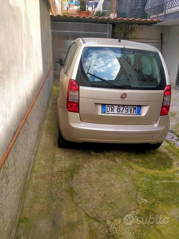 Usata Fiat Idea 70 CV (51 kW) 2008 Marrone Monovolume