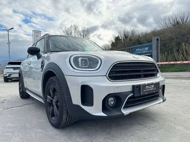 Usata Mini Cooper 136 CV (100 kW) 2022 Bianco pastello Utilitaria