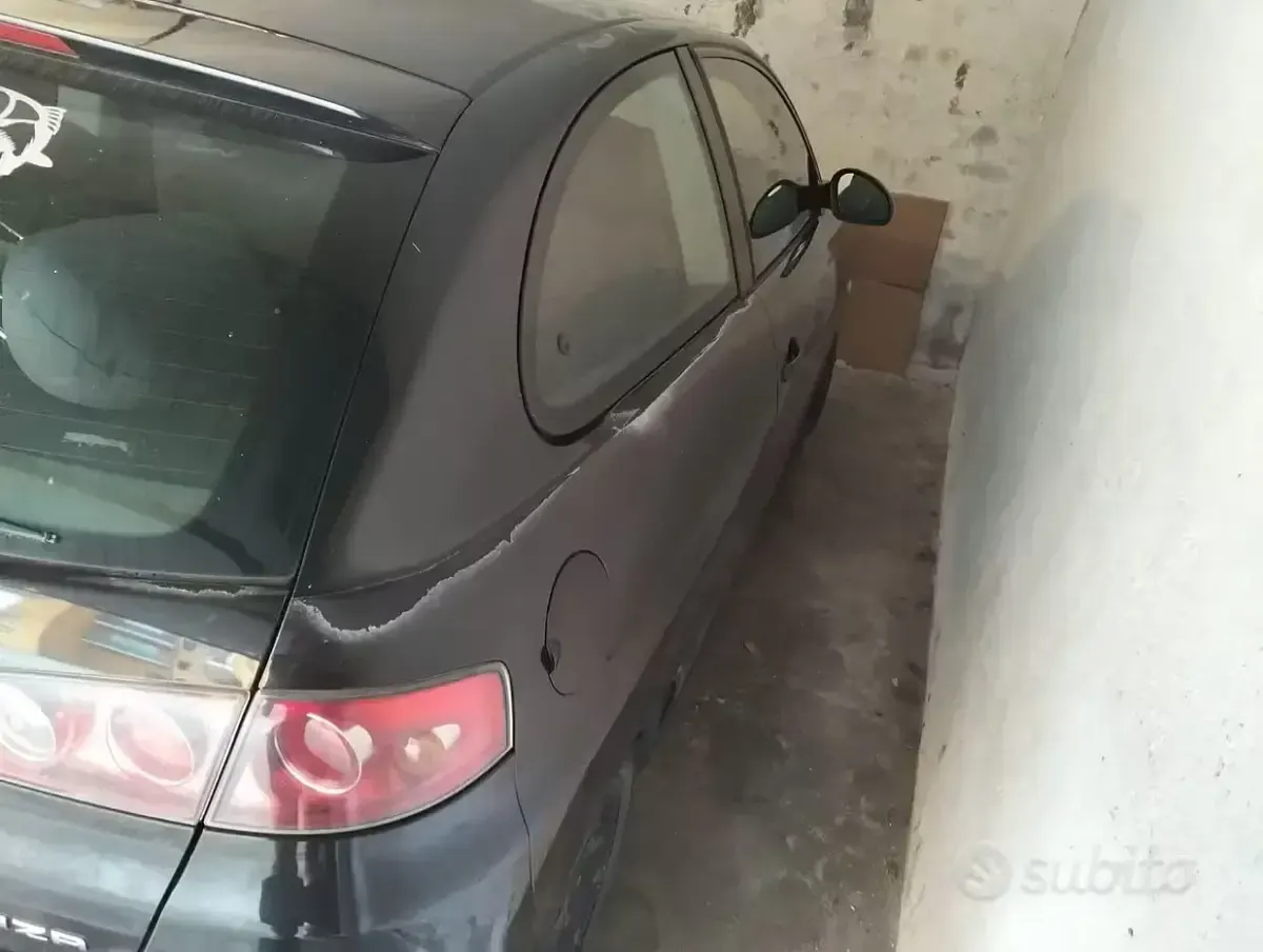 Usata Seat Ibiza 75 CV (55 kW) 2002 Nero Utilitaria