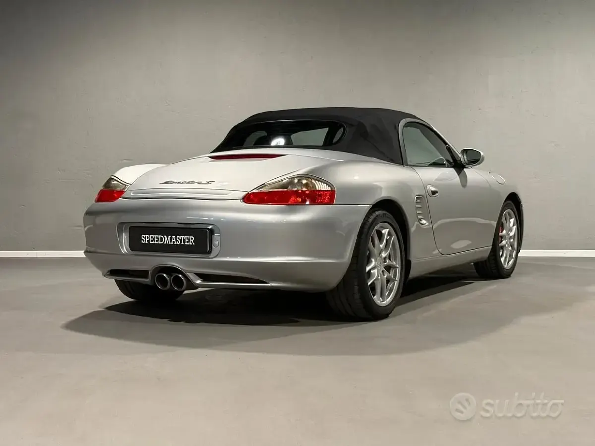 Usata Porsche Boxster 260 CV (191 kW) 2003 Grigio Cabrio