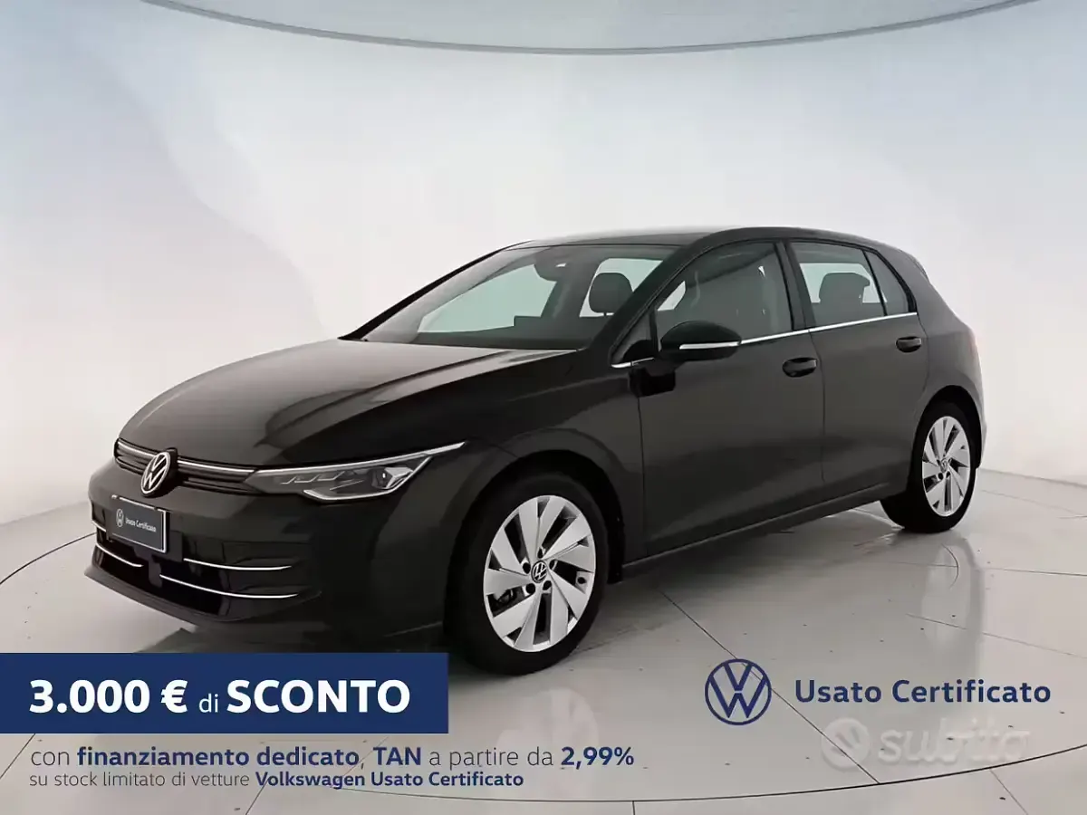 Begagnad VW Golf VIII Style 150 HK (110 kW) 2025 Sedan