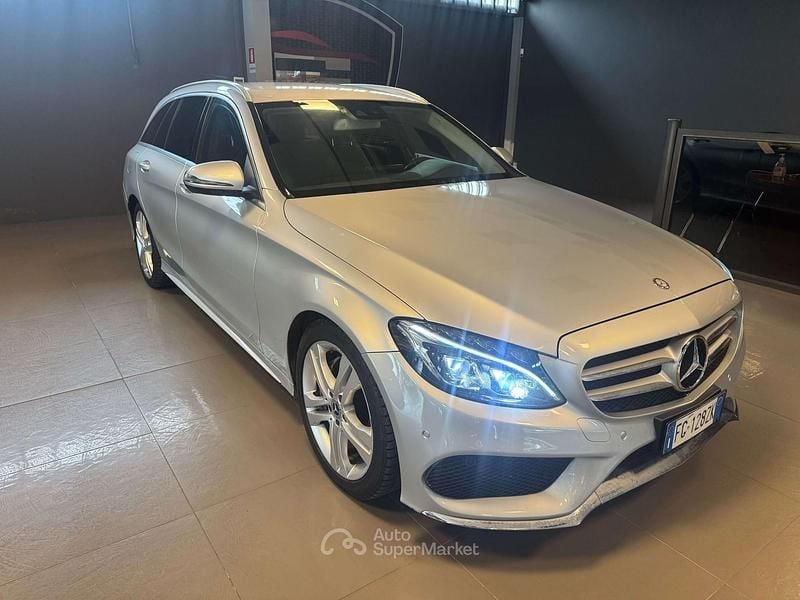 Usata Mercedes C200 Premium 170 CV (125 kW) 2016 Gray Station wagon