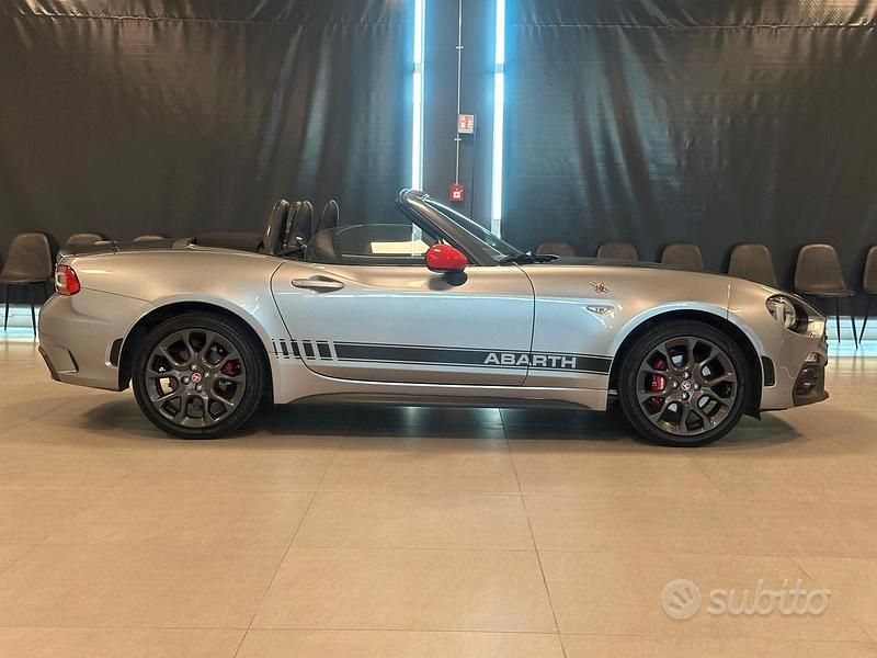 Usata Abarth 124 Spider 170 CV (125 kW) 2018 Grigio Cabrio
