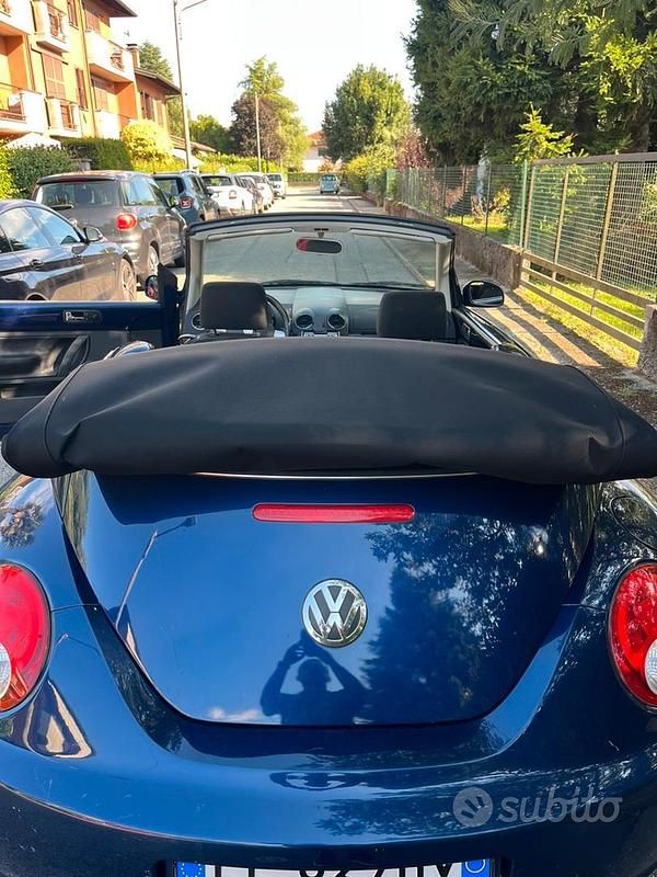 Usata VW New Beetle 2006 Blu Utilitaria