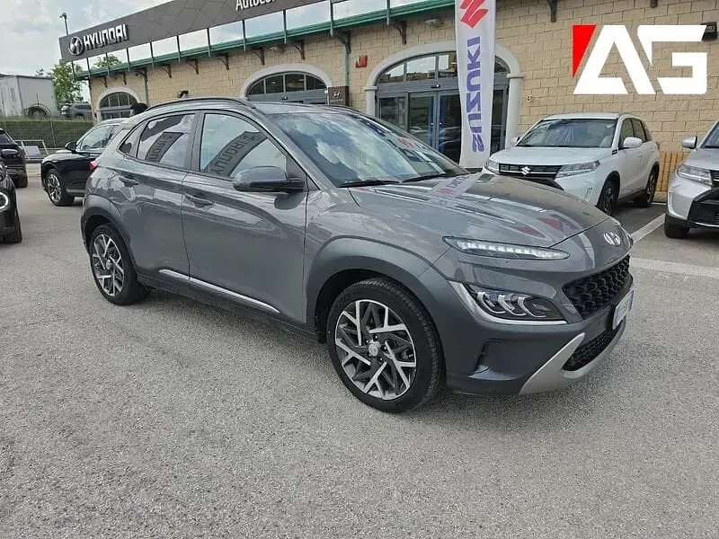 Usata Hyundai Kona 141 CV (103 kW) 2022 Grigio SUV