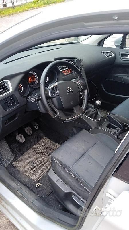 Usata Citroën C4 116 CV (85 kW) 2013 Grigio Berlina