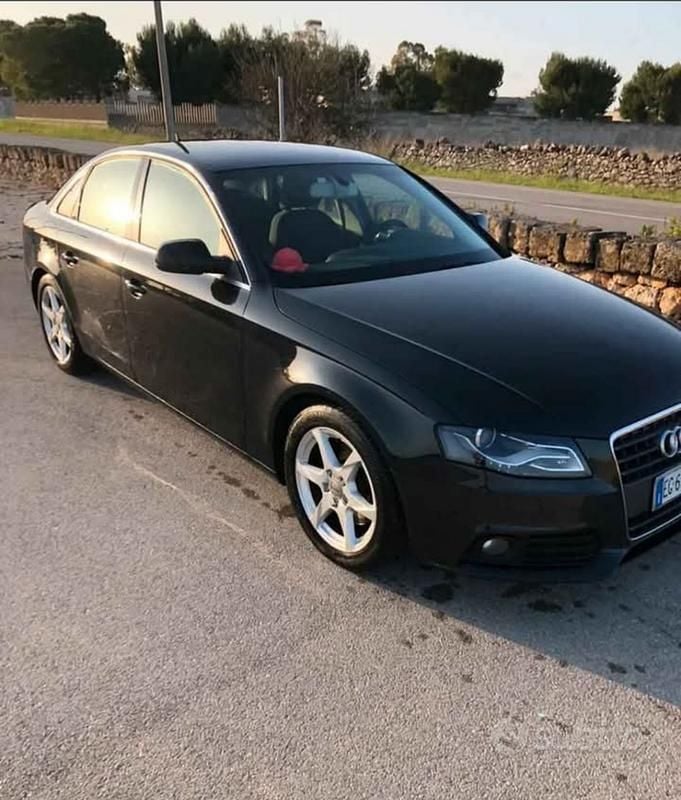 Usata Audi A4 143 CV (105 kW) 2011 Nero Berlina