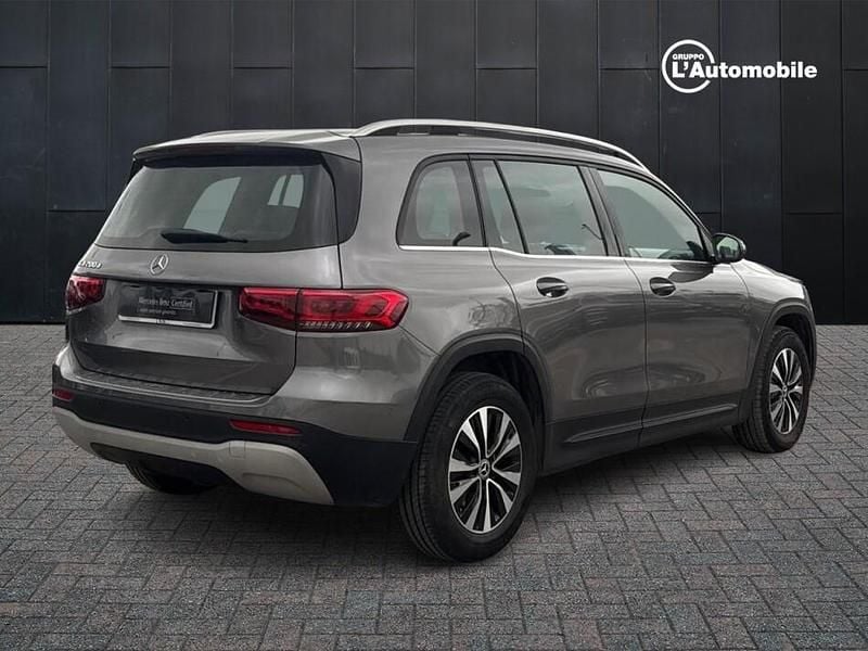 Usata Mercedes GLB200 150 CV (110 kW) 2022 Grigio SUV