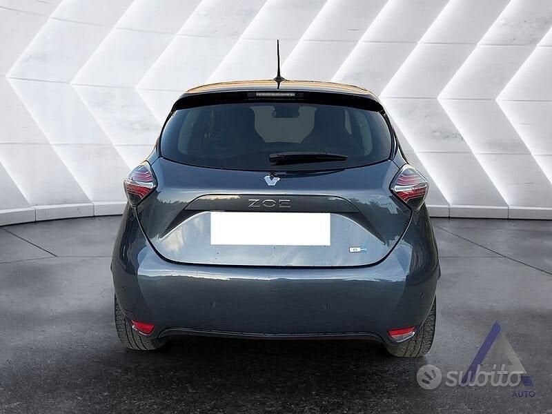 Usata Renault Zoe Intens 50 kW (69 CV) 2021 Grigio Utilitaria