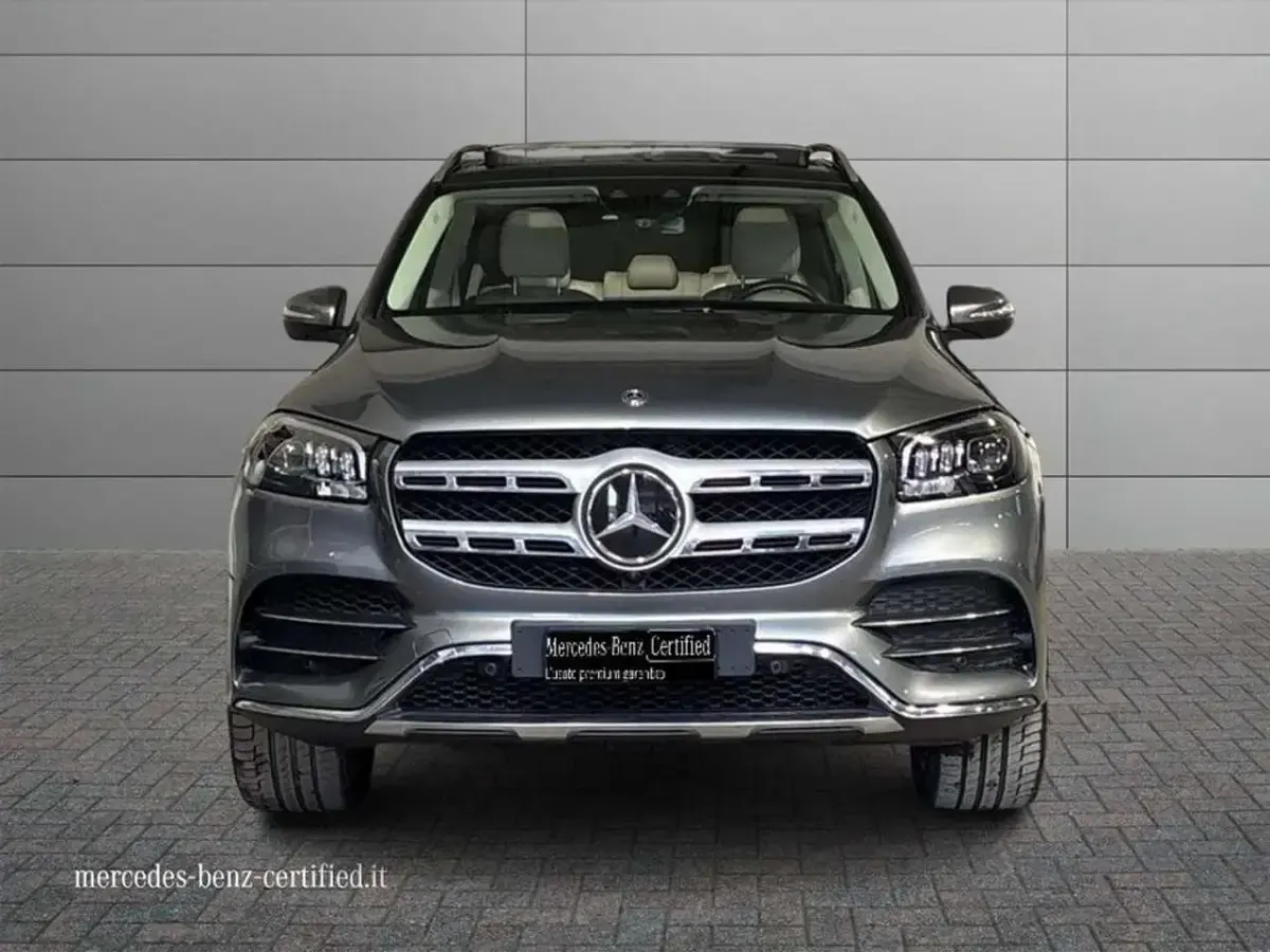 Usata Mercedes GLS400 Premium Plus 330 CV (242 kW) 2021 Grigio selenite SUV
