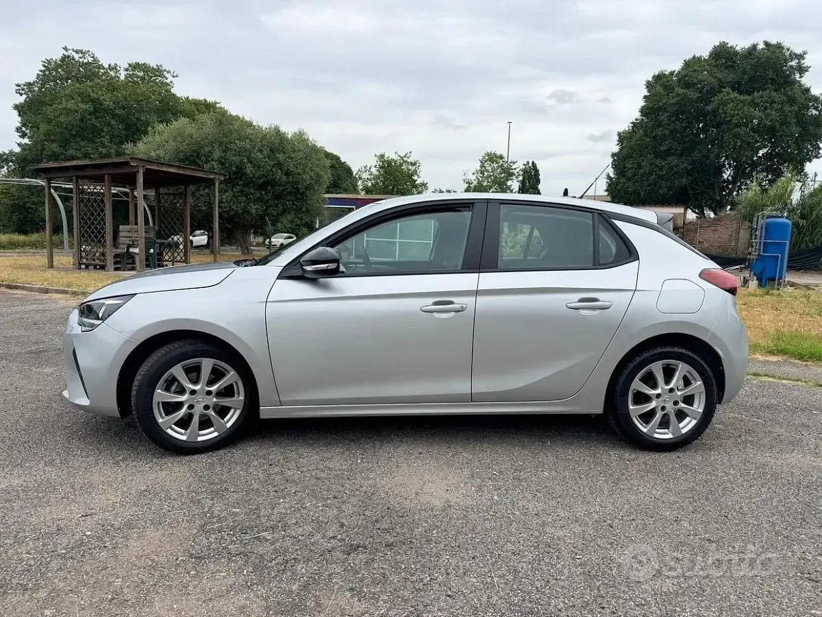 Usata Opel Corsa Edition 75 CV (55 kW) 2023 Grigio Utilitaria