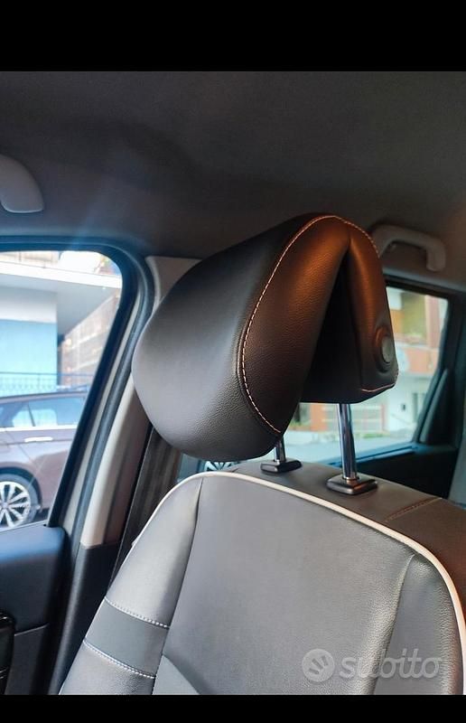 Usata Renault Scénic III 130 CV (95 kW) 2012 Monovolume