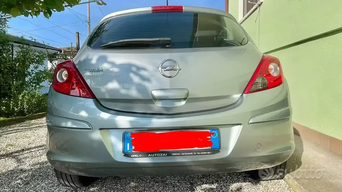 Usata Opel Corsa 85 CV (62 kW) 2014 Grigio Utilitaria