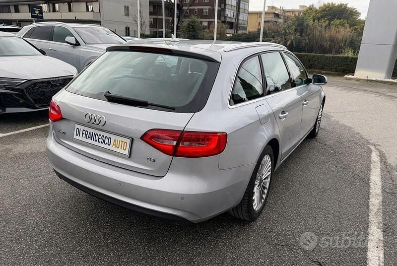 Usata Audi A4 Business 150 CV (110 kW) 2014 Grigio metallizzato Station wagon
