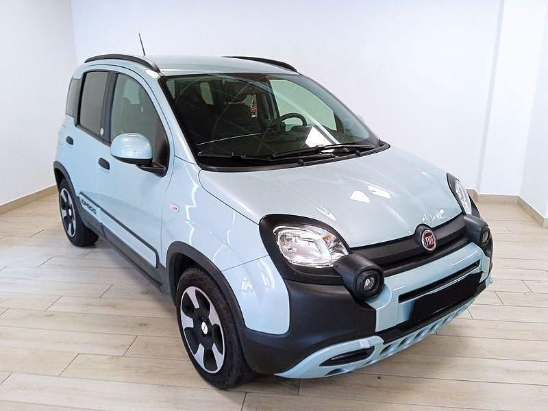 Begagnad Fiat Panda Cross Cross 69 HK (50 kW) 2021 Blå Halvkombi