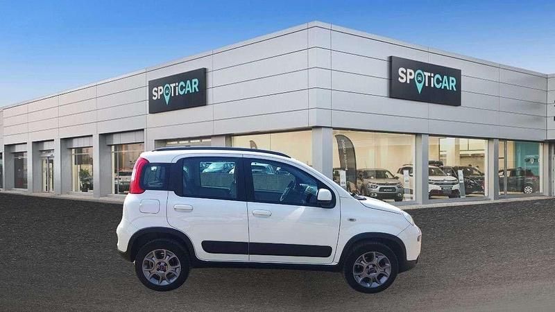 Usata Fiat Panda 4x4 75 CV (55 kW) 2013 Bianco Utilitaria