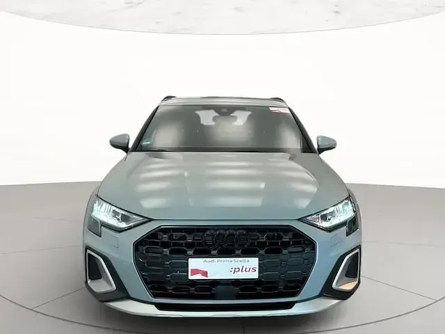 Usado Audi A3 Advanced Plus 150 CV (110 kW) 2024 Gris Berlina