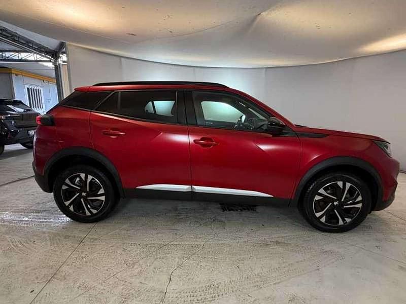 Usata Peugeot 2008 Allure 131 CV (96 kW) 2023 Rosso ultimate SUV