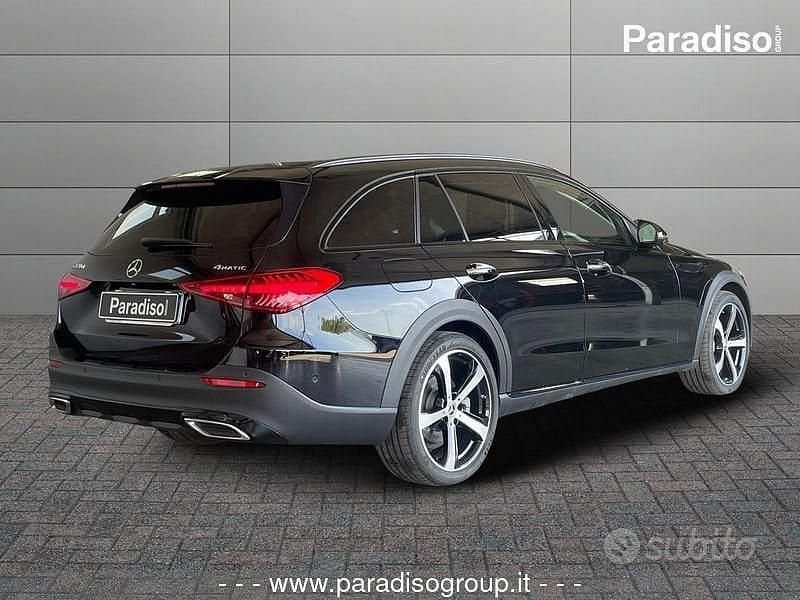 Usata Mercedes C220 Premium 220 CV (161 kW) 2025 Nero Station wagon