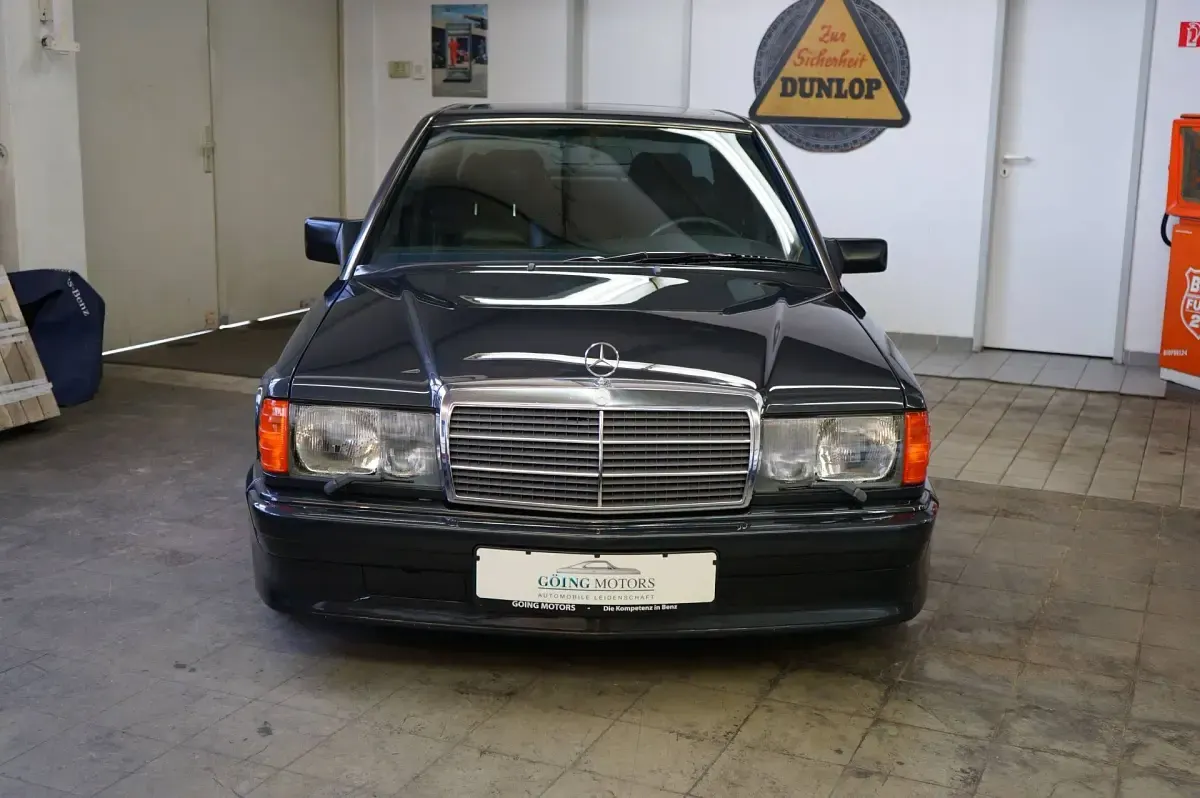 Usata Mercedes 190 195 CV (143 kW) 1992 Nero Berlina